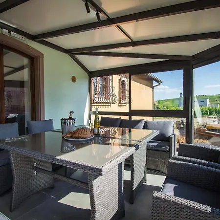 Grande Maison De L'oree Des Vignes